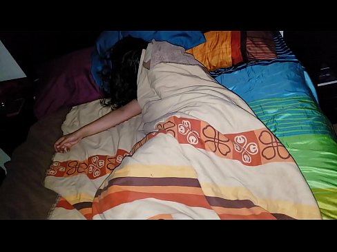 ❤️ Ögey oğul gənc ögey anası yatarkən onu təhqir edir. ❤️ Porn video pornoda az.bladesoul.top ️❤